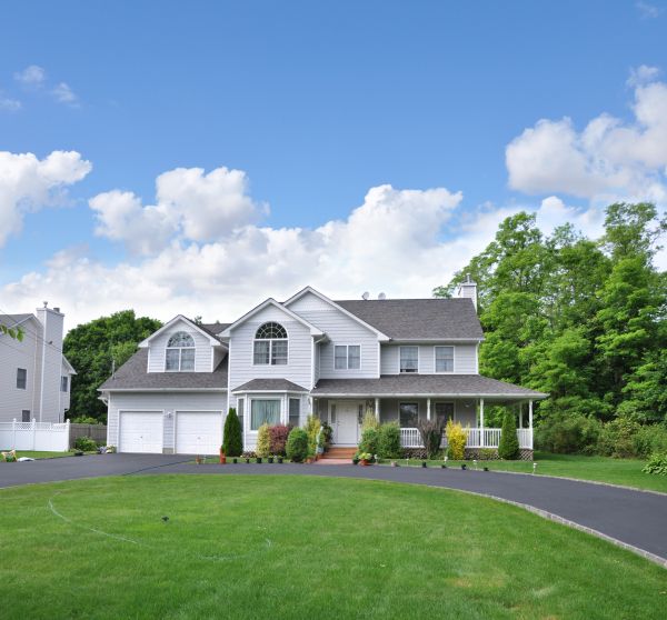 Asphalt Driveway Sealcoating in Fremont