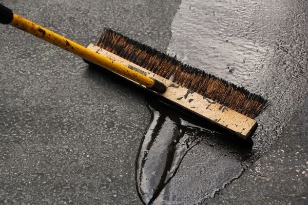 Asphalt Driveway Sealing in Fremont
